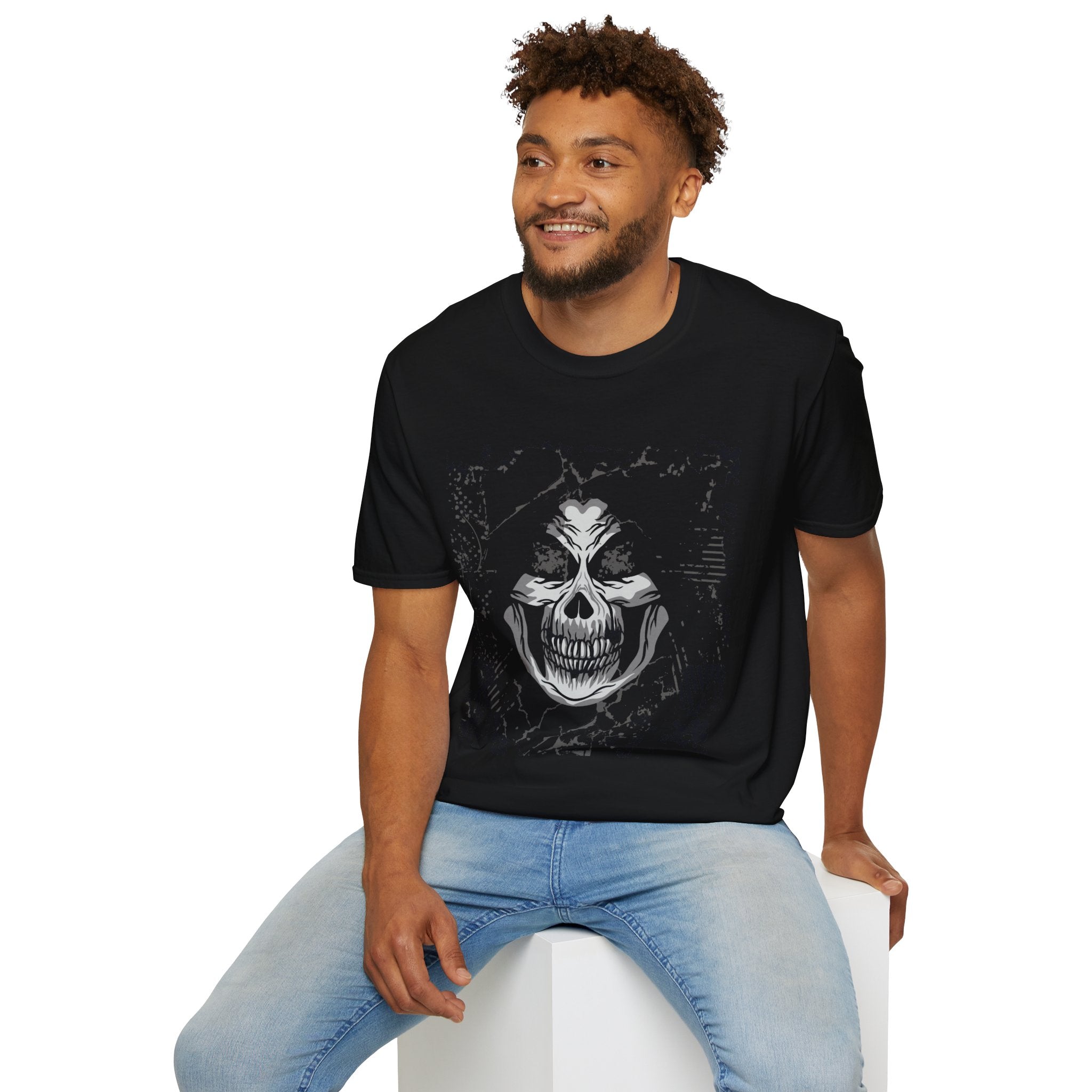 Gothic Skull Graphic T-Shirt, Unisex Alternative Clothing, Halloween Apparel, Edgy Casual Wear, Unique Gift for Him/Her