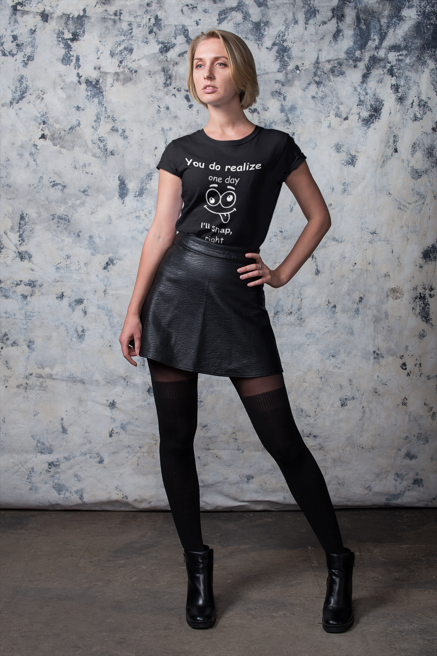 Funny “I’ll Snap” T-Shirt – Humorous Graphic Tee with Goofy Face