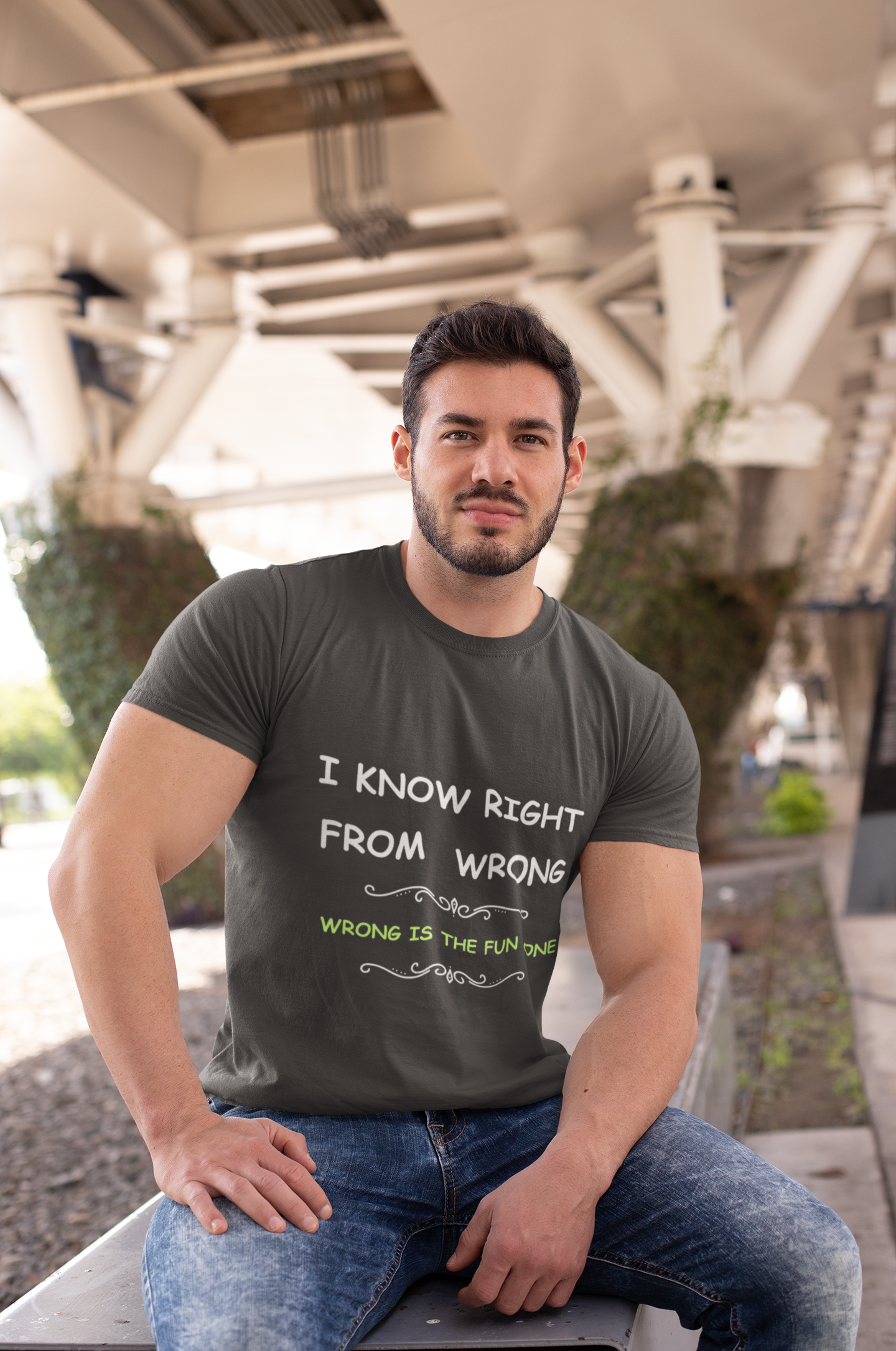 Funny “I Know Right From Wrong” T-Shirt – Wrong Is the Fun One Tee