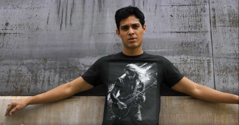 Midnight Riff – Electric Guitar Rock Tee