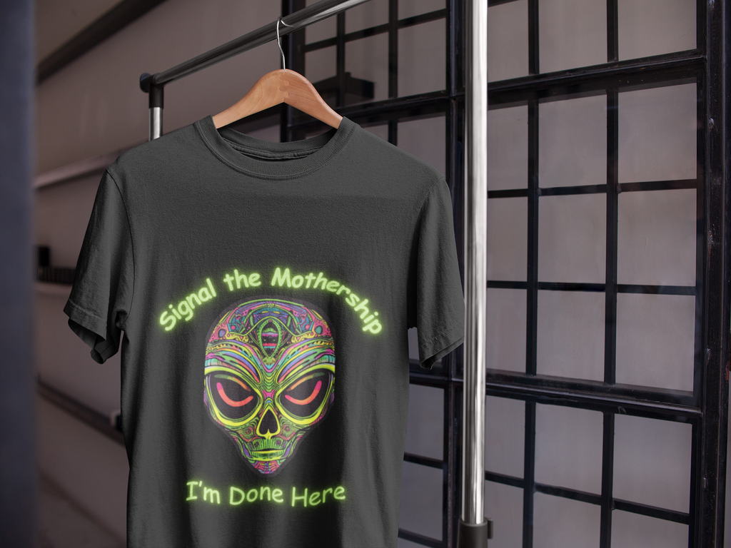 Alien Skull T-Shirt — Neon Psychedelic Graphic Tee